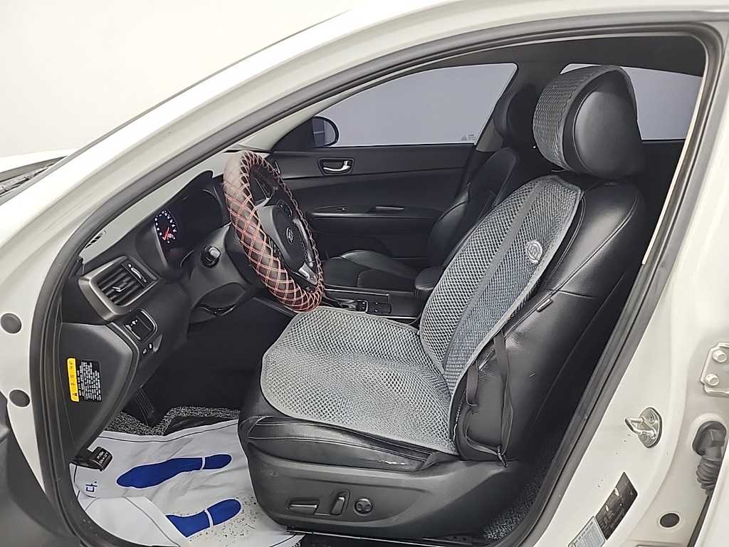 KIA K5 - Vista 11