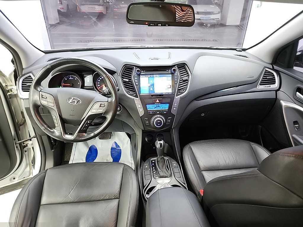 HYUNDAI Santa Fe - Vista 7