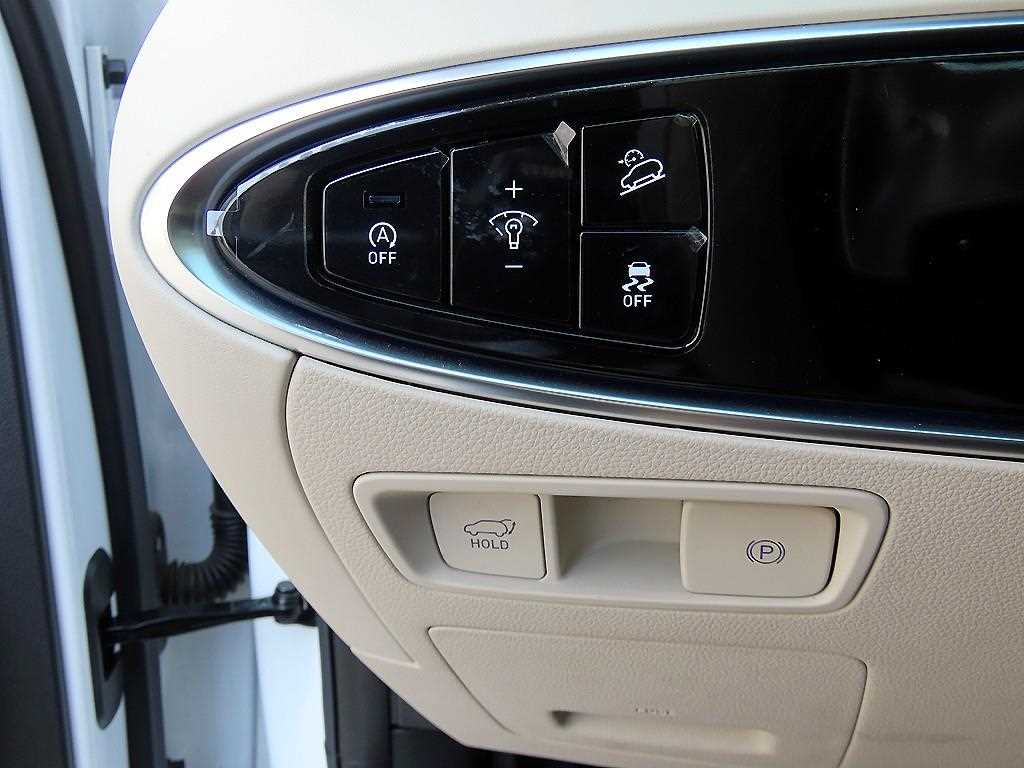 Genesis GV70 - Vista 11