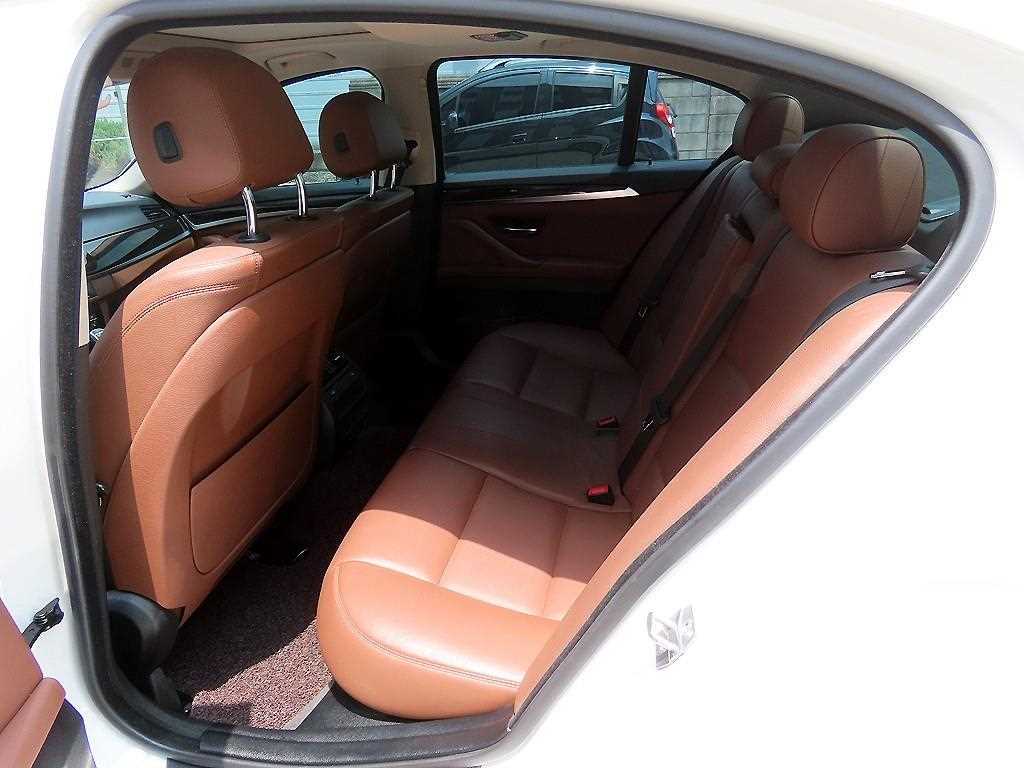 BMW 5 Series - Vista 6