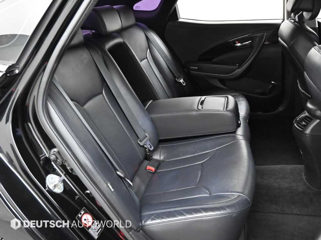 HYUNDAI Grandeur - Vista 12