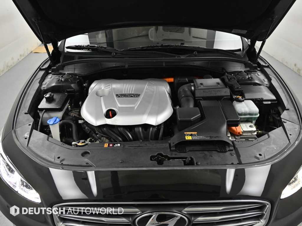 HYUNDAI Grandeur - Vista 7