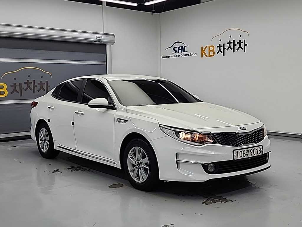 KIA K5 - Vista 4