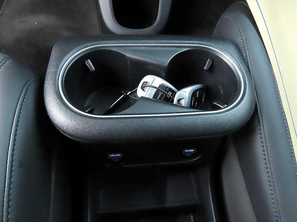 HYUNDAI Ioniq 5 2024 Blanco - Importación desde Corea - HF Imports Iquique - Foto 13