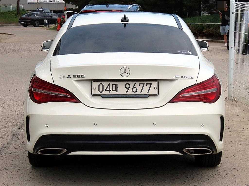 Mercedes Benz CLA Class - Vista 5