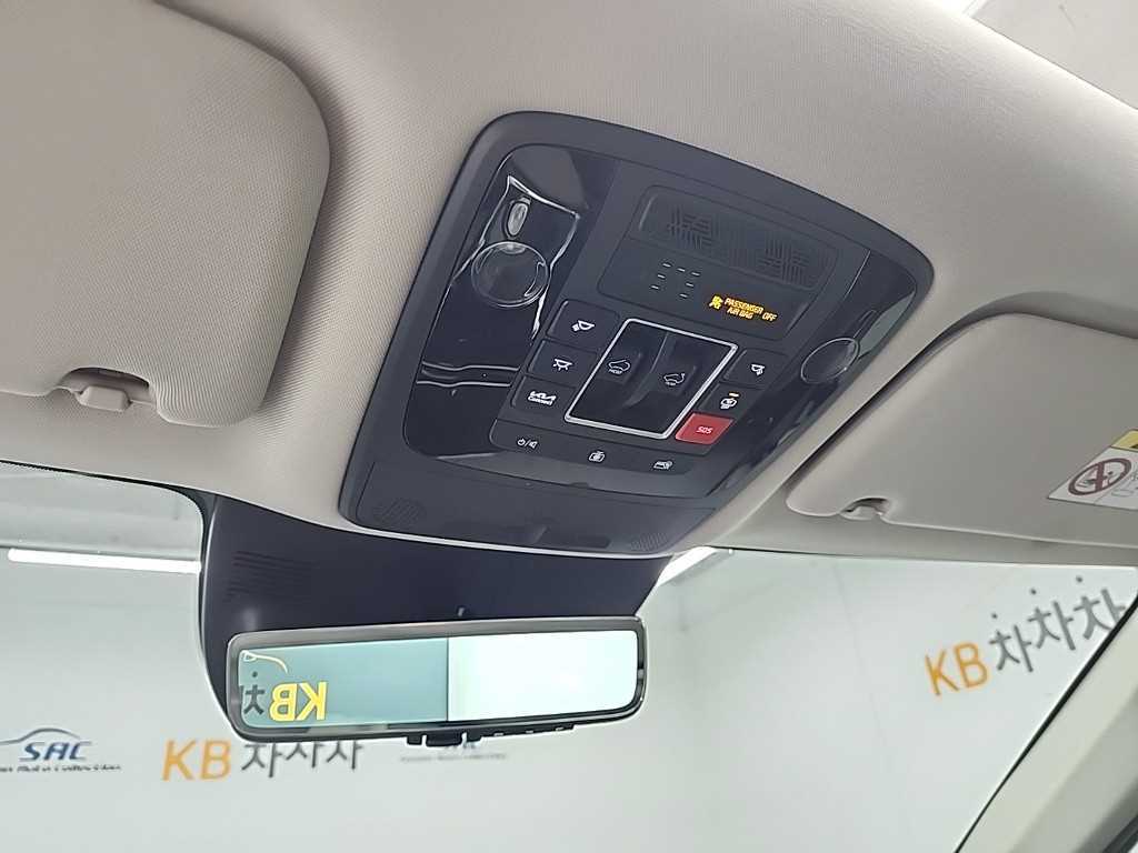 KIA Carnival 2024 Plateado - Importación desde Corea - HF Imports Iquique - Foto 18