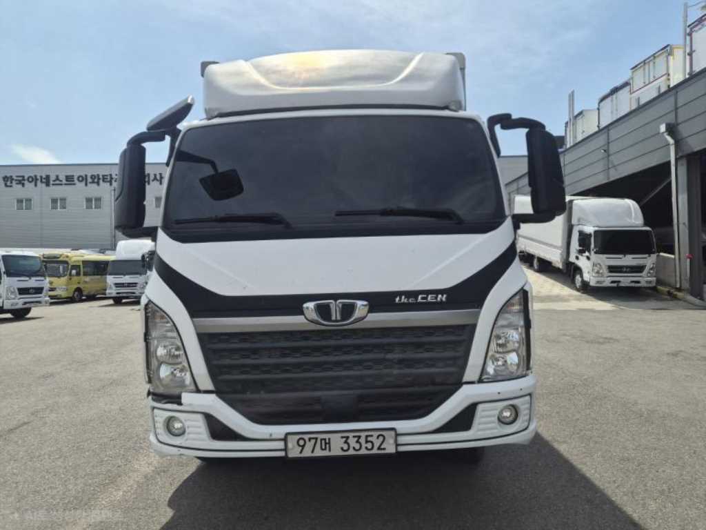 medium and large cargo truck - Vista 2