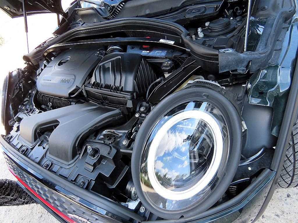 Mini Clubman 2023 Verde - Importación desde Corea - HF Imports Iquique - Foto 19