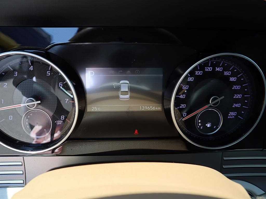HYUNDAI Grandeur - Vista 9