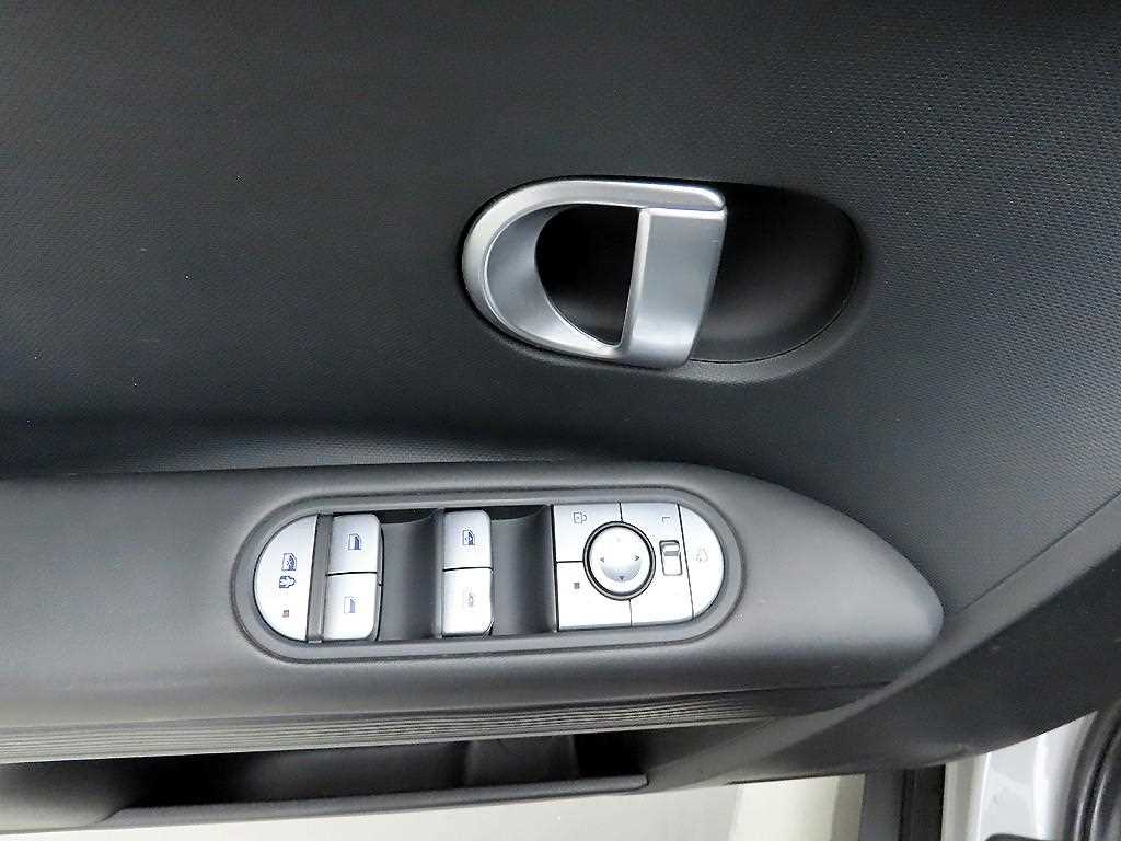 HYUNDAI Ioniq 5 - Vista 11