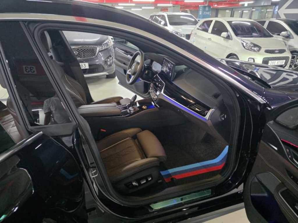 BMW Gran Turismo - Vista 12