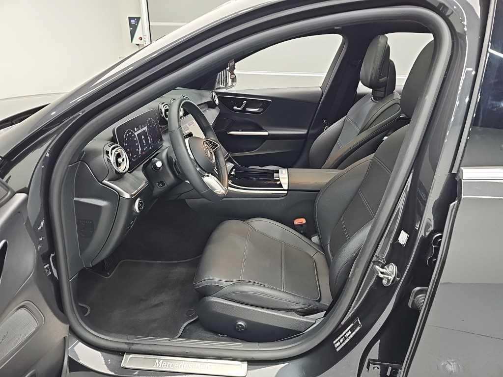 Mercedes Benz C Class - Vista 11