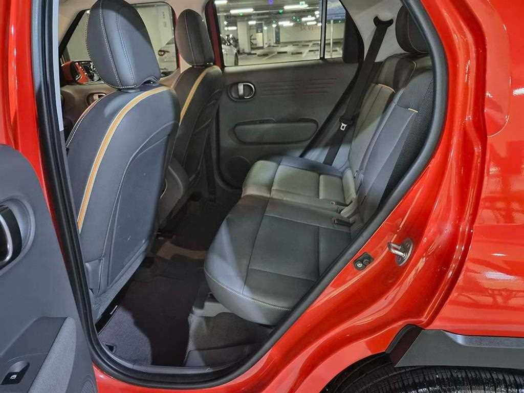 HYUNDAI Casper - Vista 7