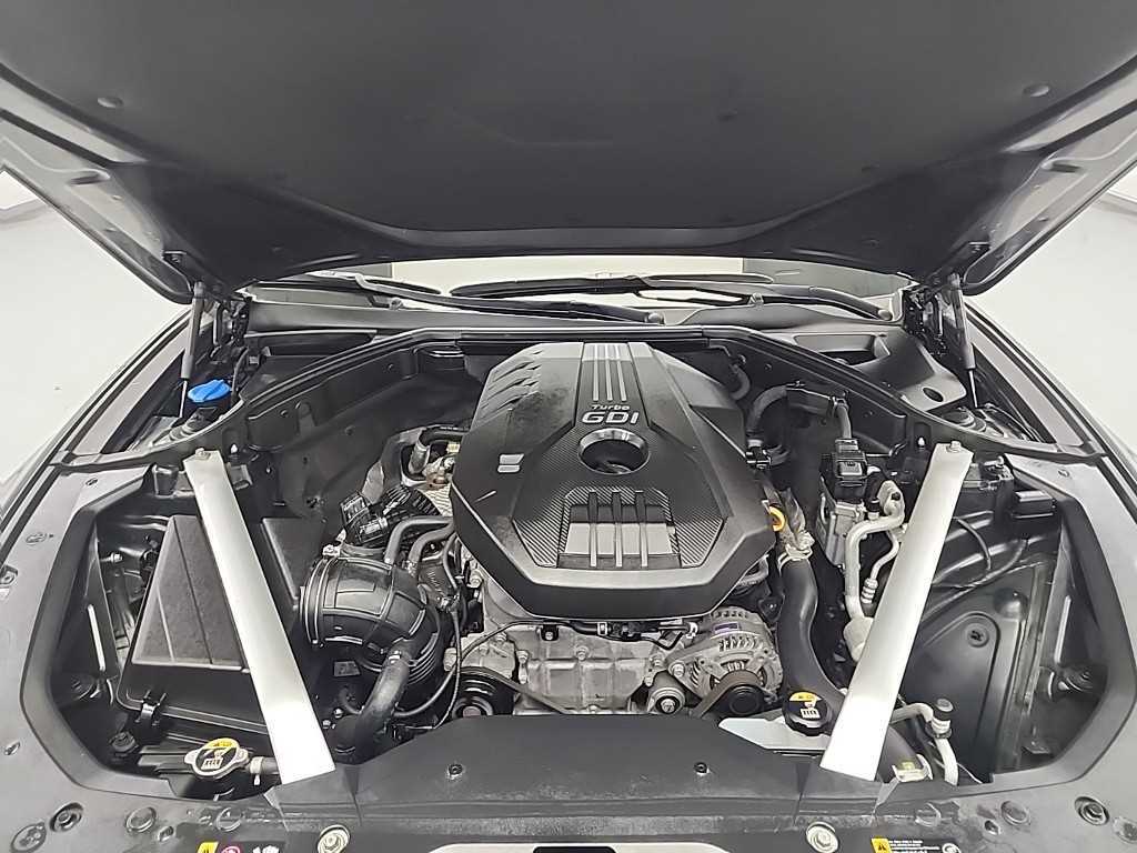 Genesis G70 - Vista 5