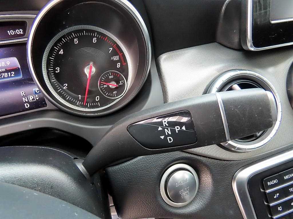 Mercedes Benz CLA Class - Vista 11