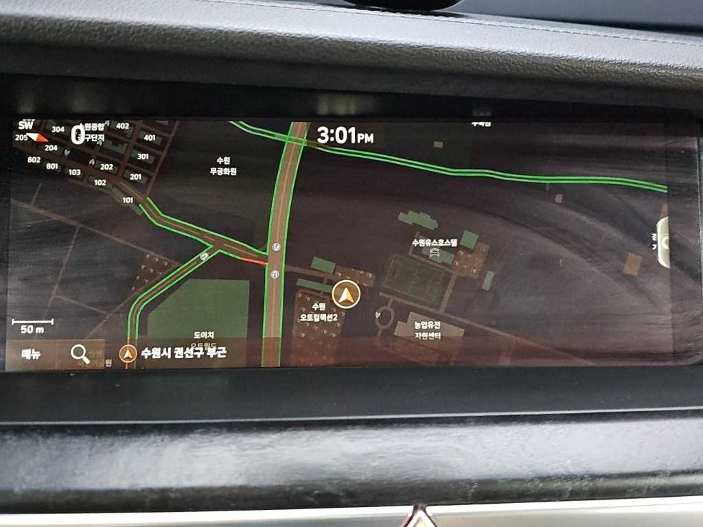 Genesis G90 - Vista 11