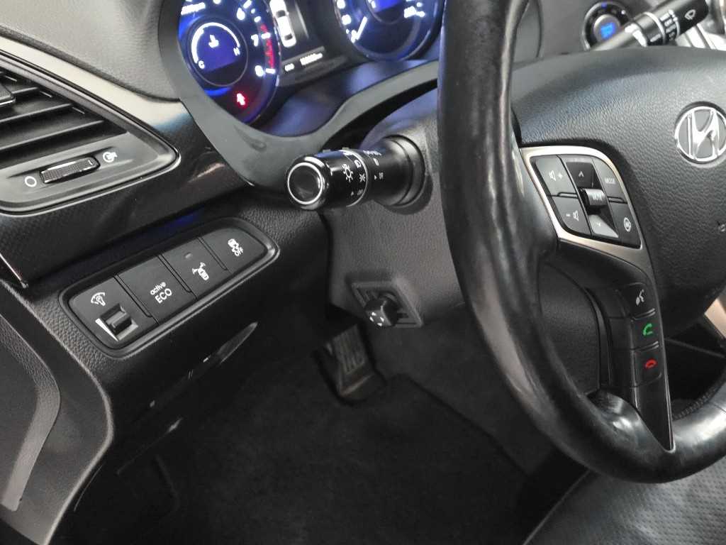 HYUNDAI Grandeur 2011 Gris - Importación desde Corea - HF Imports Iquique - Foto 18