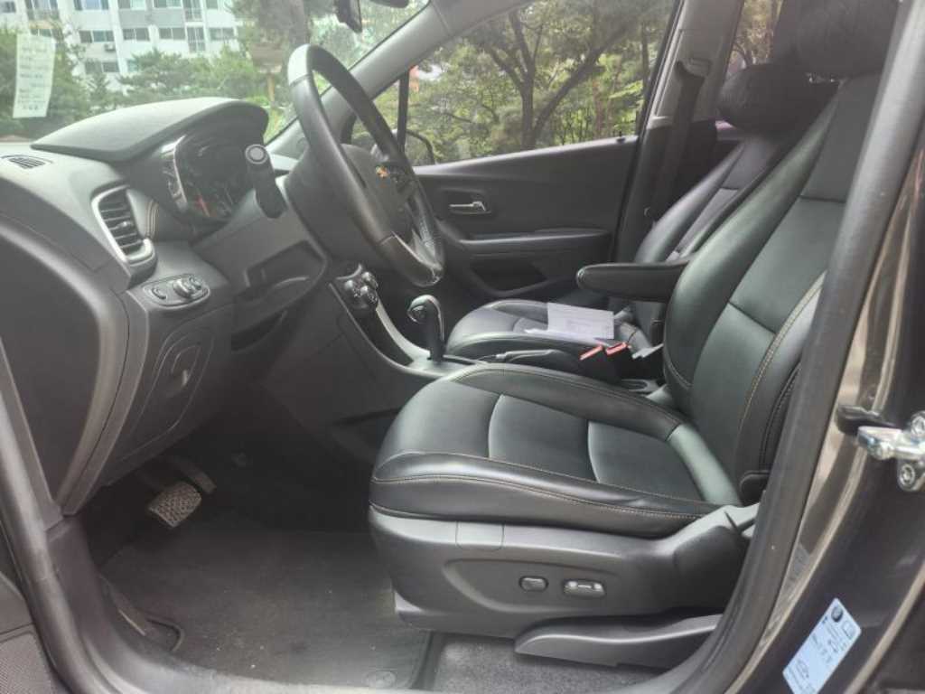 Chevrolet Trax - Vista 11