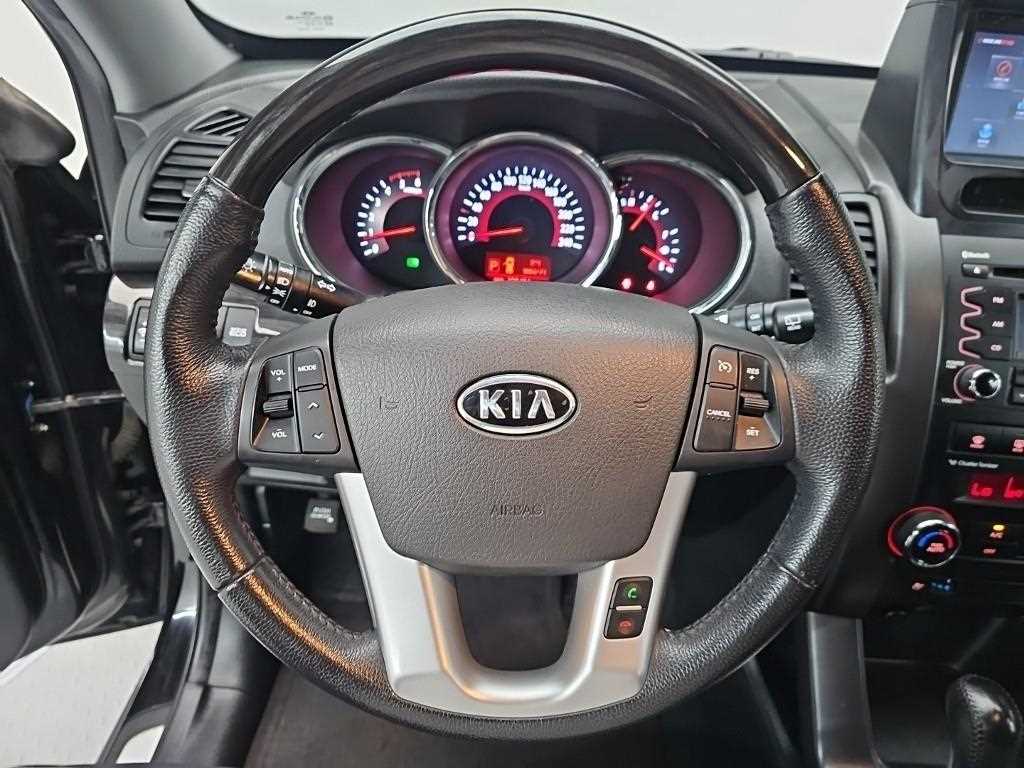 KIA Sorento - Vista 9