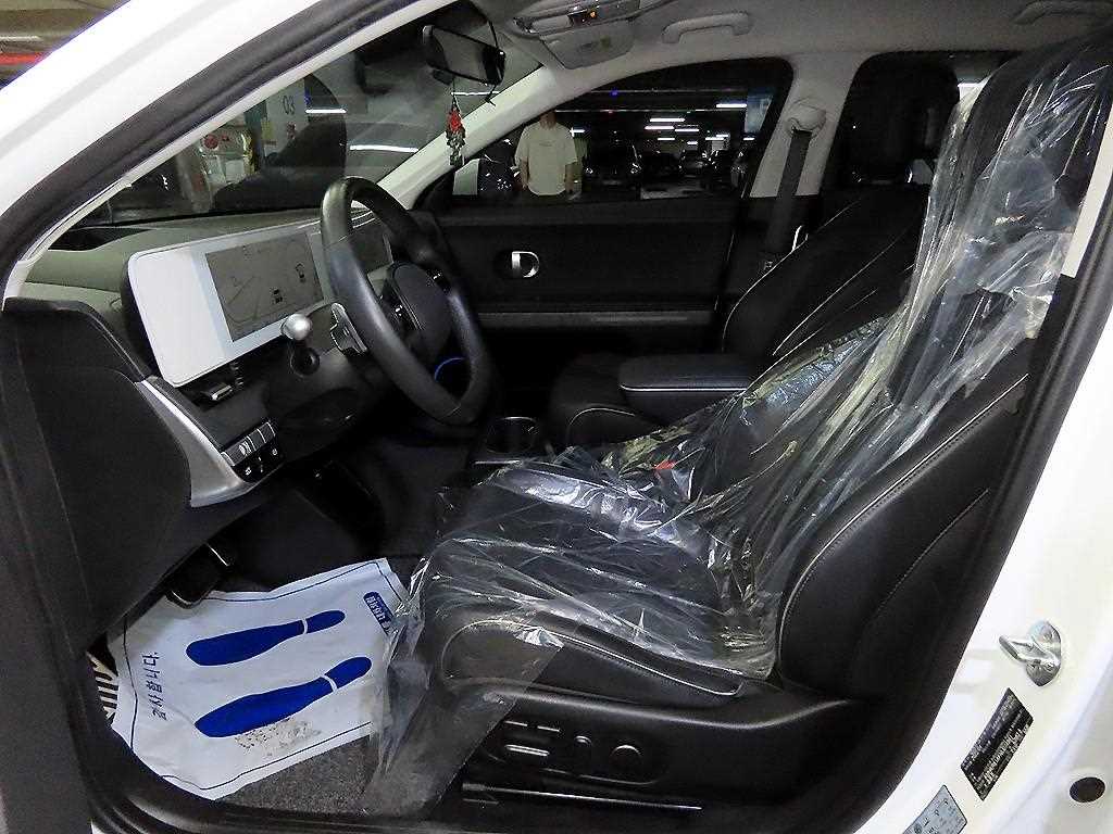 HYUNDAI Ioniq 5 - Vista 6