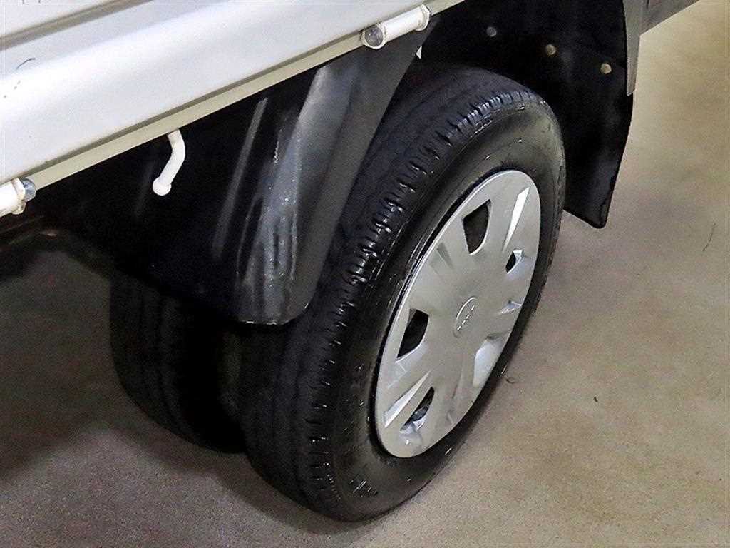 Small Truck Cargo (small) 2022 Blanco - Importación desde Corea - HF Imports Iquique - Foto 17
