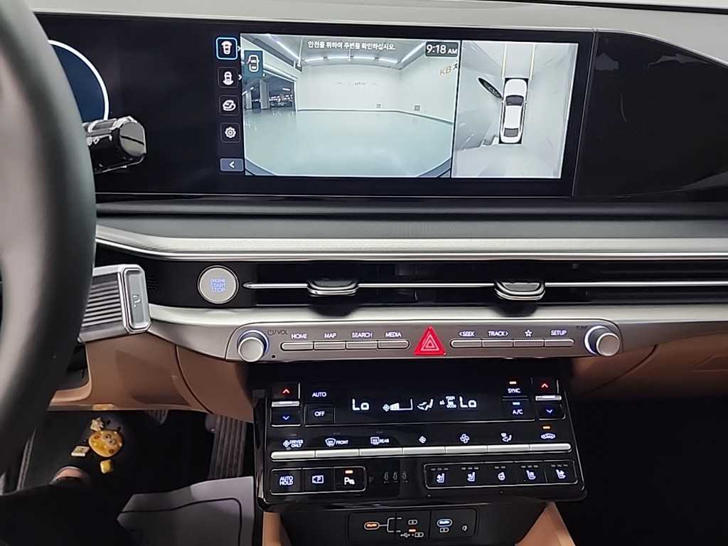 HYUNDAI Grandeur - Vista 10