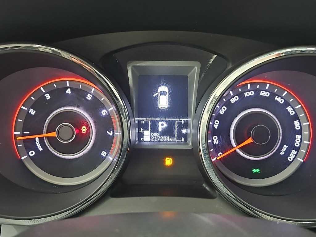 Ssangyong Tivoli - Vista 6