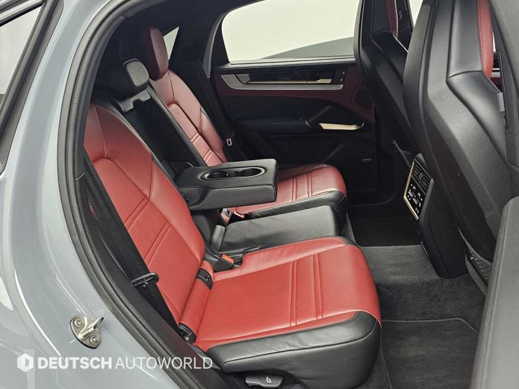 Porsche Cayenne - Vista 12