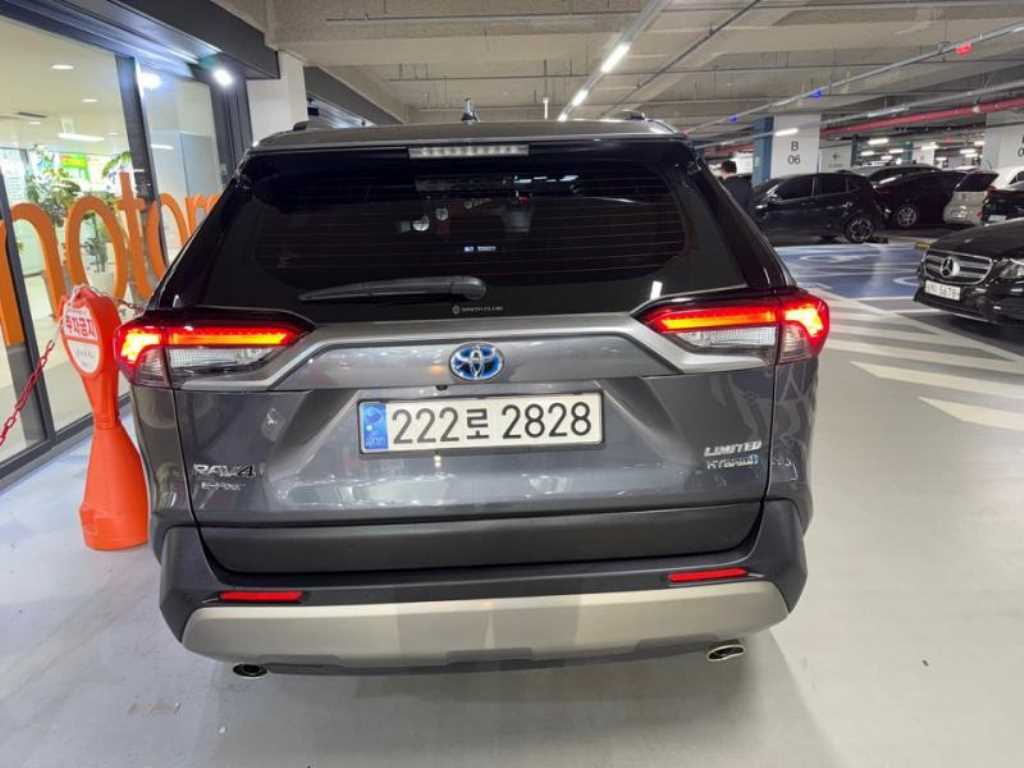 Toyota RAV4 - Vista 5