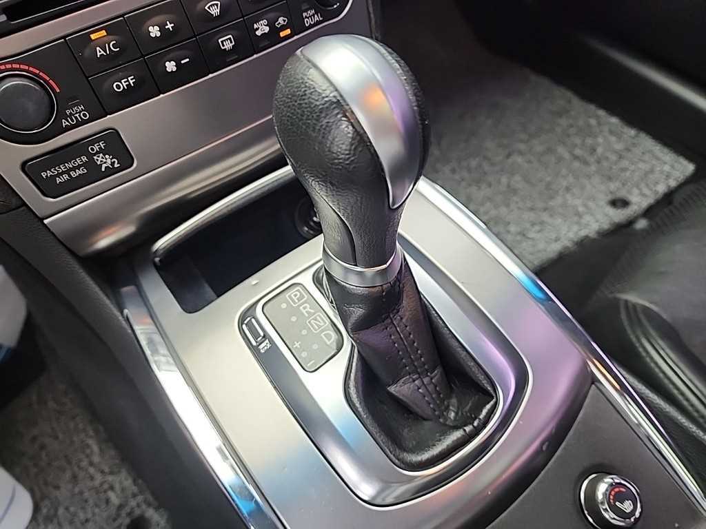 Infiniti G - Vista 8