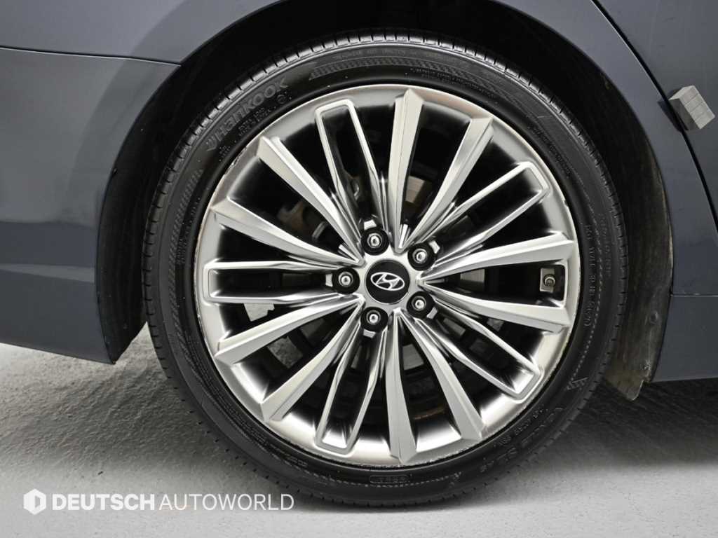 HYUNDAI Grandeur - Vista 6