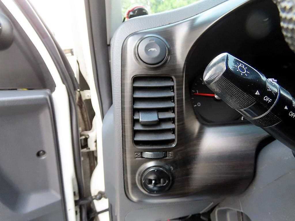 Small Truck Top_Wingbody 2017 Blanco - Importación desde Corea - HF Imports Iquique - Foto 14