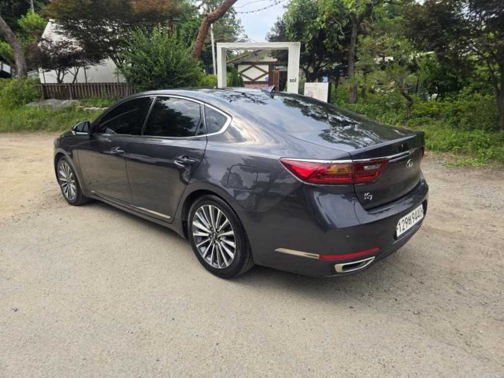 KIA K7 - Vista 6