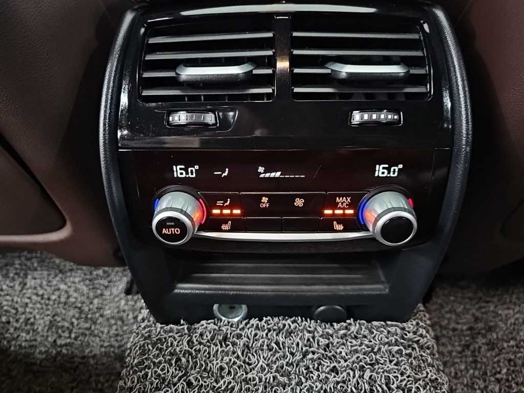 BMW 5 Series 2018 Negro - Importación desde Corea - HF Imports Iquique - Foto 13