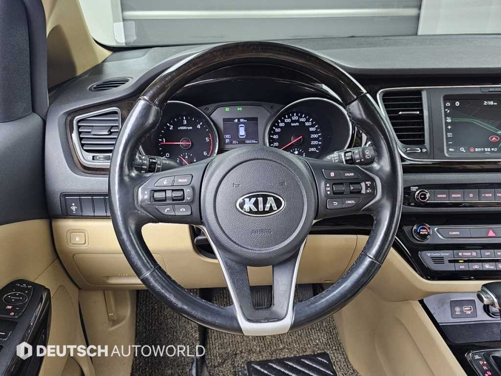 KIA Carnival 2019 - Importación desde Corea - HF Imports Iquique - Foto 13