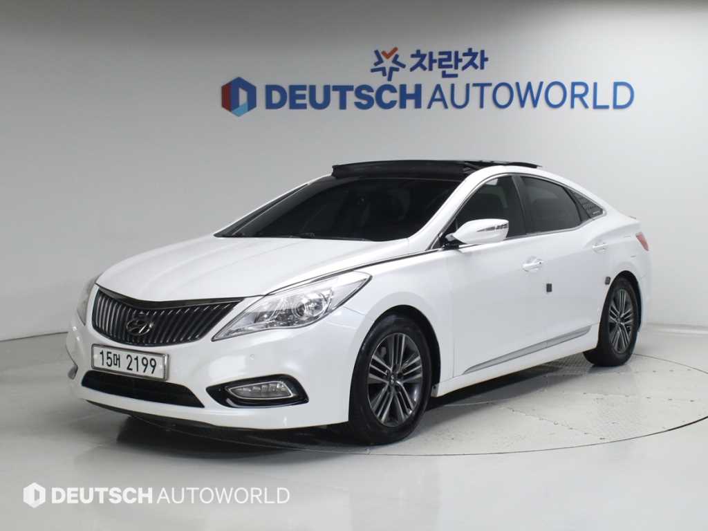 HYUNDAI Grandeur 2012 Blanco - Importación desde Corea - HF Imports Iquique - Foto 1
