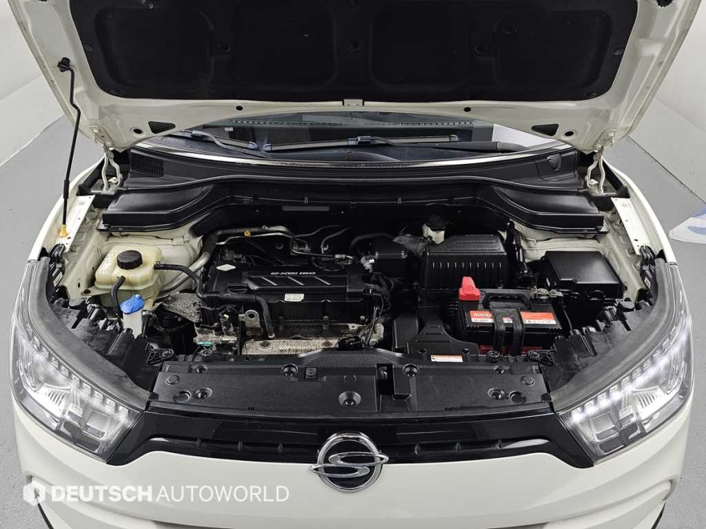 Ssangyong Tivoli - Vista 6