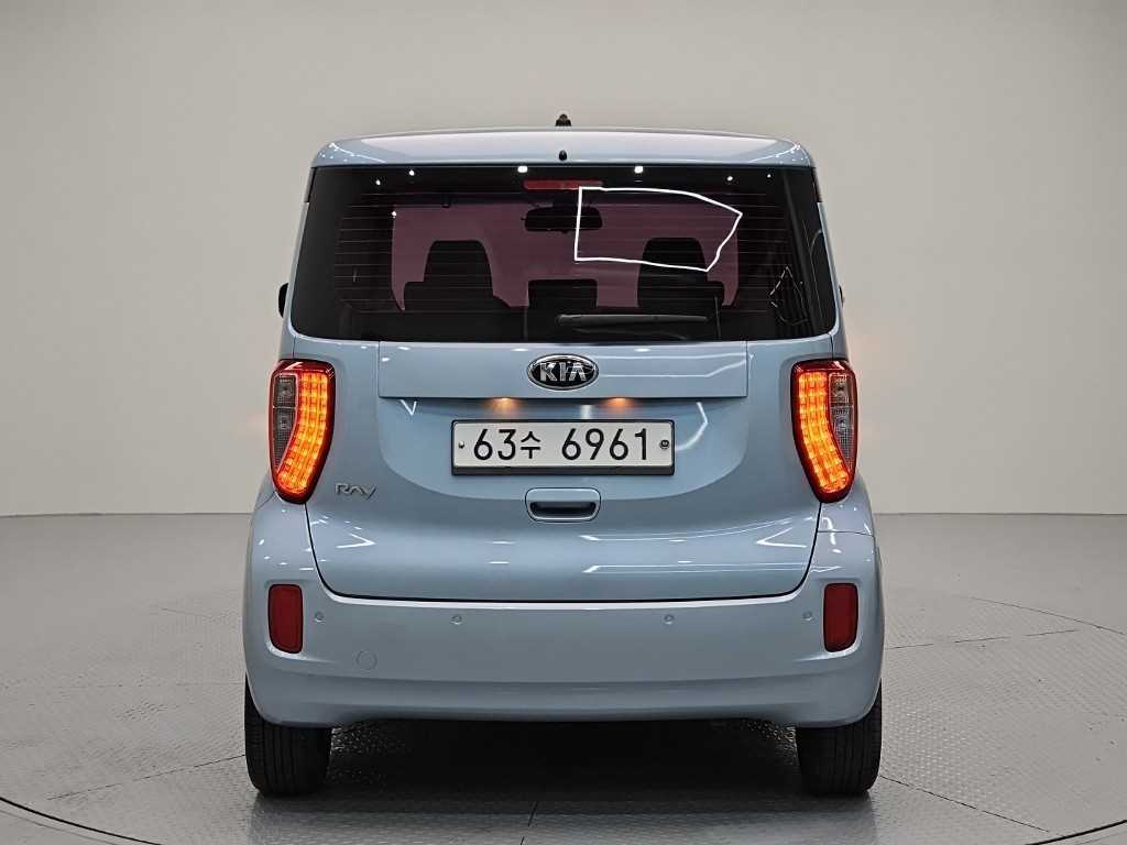 KIA Ray - Vista 3