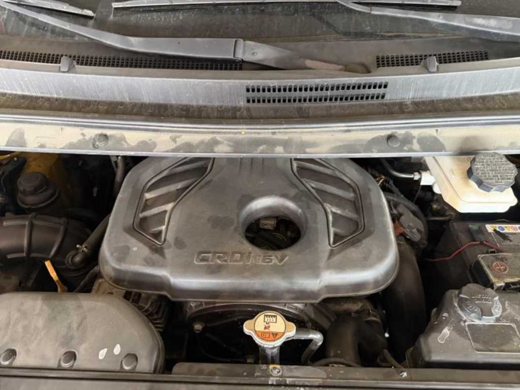 HYUNDAI Starex 2019 Amarillo - Importación desde Corea - HF Imports Iquique - Foto 16