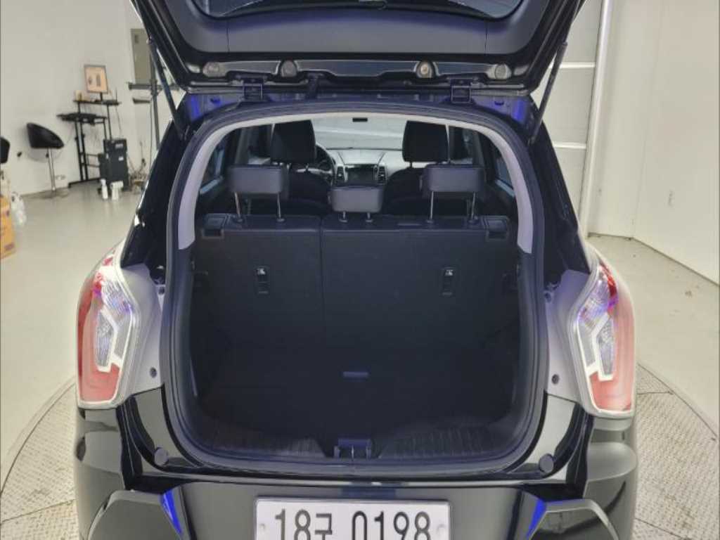 Ssangyong Tivoli 2017 - Importación desde Corea - HF Imports Iquique - Foto 17