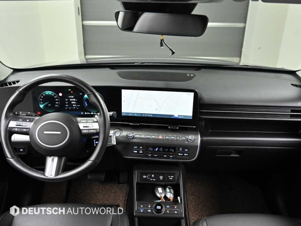 HYUNDAI Kona - Vista 7