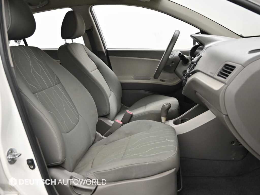 KIA Morning - Vista 10