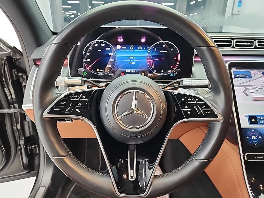 Mercedes Benz S Class - Vista 10