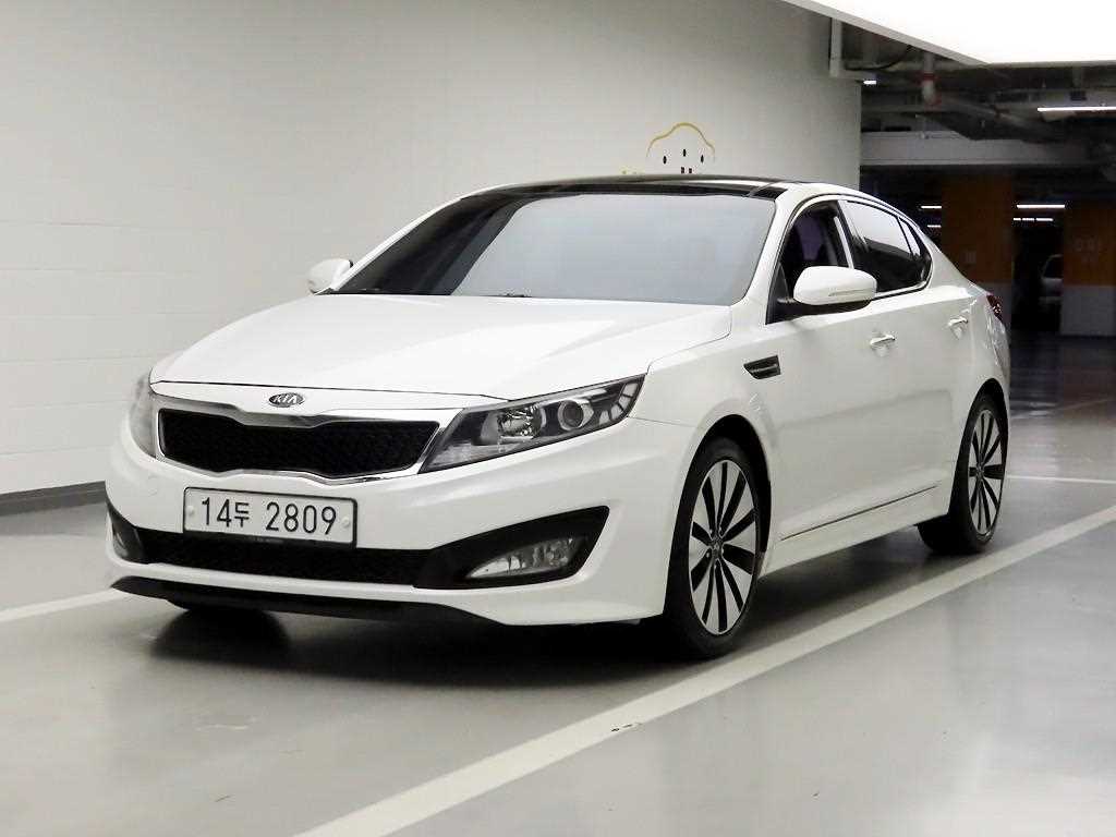 KIA K5 2013 Blanco - Importación desde Corea - HF Imports Iquique - Foto 1