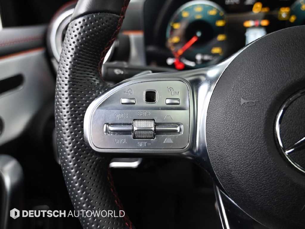 Mercedes Benz CLA Class 2023 Negro - Importación desde Corea - HF Imports Iquique - Foto 16