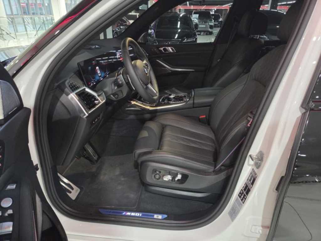 BMW X7 - Vista 6
