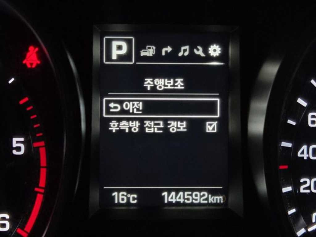 HYUNDAI Santa Fe - Vista 11