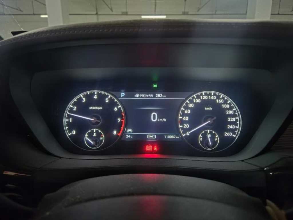 Genesis EQ900 - Vista 3