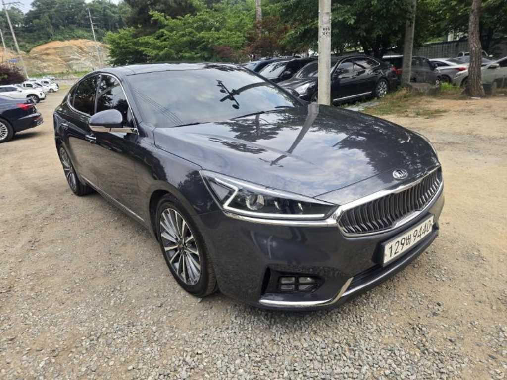KIA K7 - Vista 3