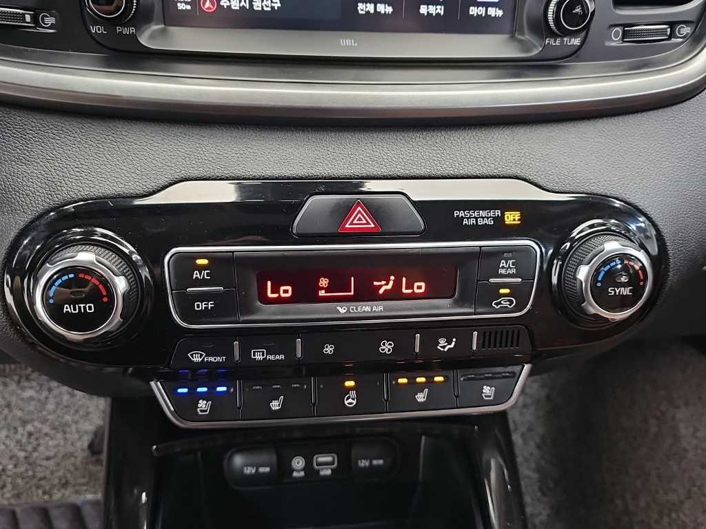 KIA Sorento - Vista 10